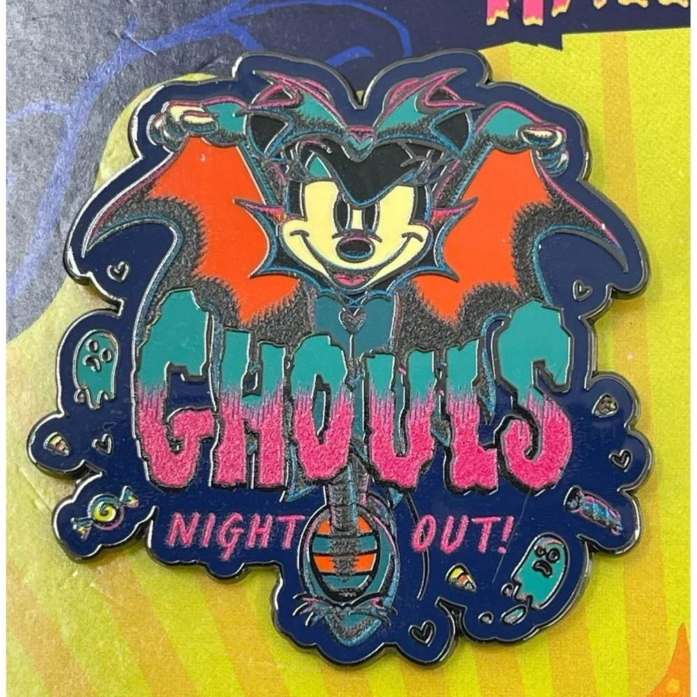 Disney parks pin